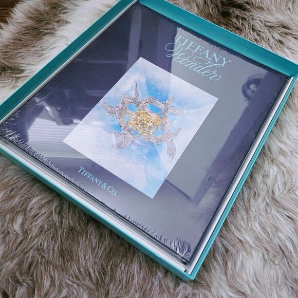 Tiffany & Co. Tiffany Wonder Tokyo Limited Edition Assouline Art Book Japan - Picture 2 of 4